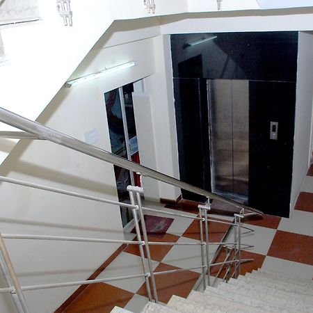 Hotel Dev Plaza Adžmér Exteriér fotografie